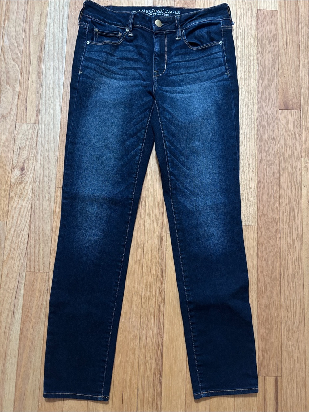 American Eagle Outfitters Women’s Dark Indigo Skinny Jeans